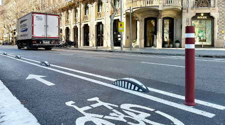separador viari instal·lat en barcelona separador viari instal·lat en barcelona